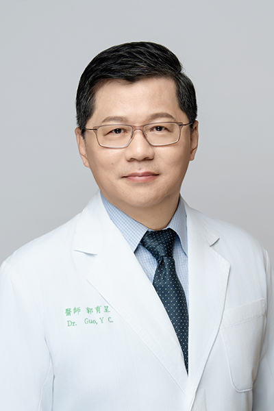 郭育呈
